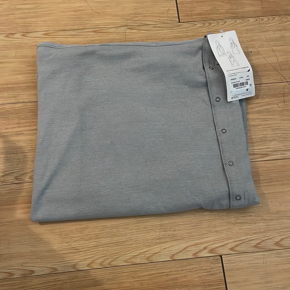 Lululemon one size light grey striped vinyasa scarf